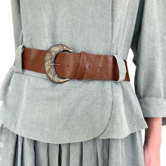 EUC 90‘s Vintage Embellished Beaded Dress - Picture 5 of 6